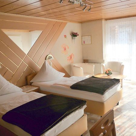 Central Hotel Швецинген Екстериор снимка